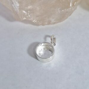 Moldura mini circulo prata 925 (fundo fechado)