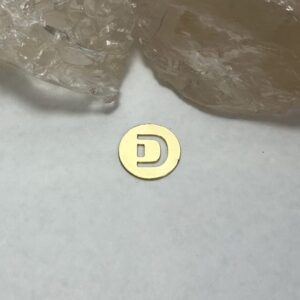 Letra circular D
