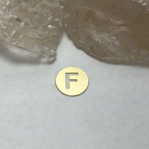 Letra circular F