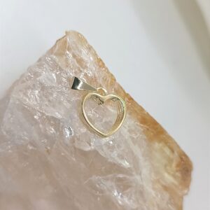 Moldura mini coração P vazada (dourado)