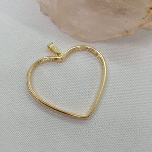 Moldura coração vazado G (dourado)